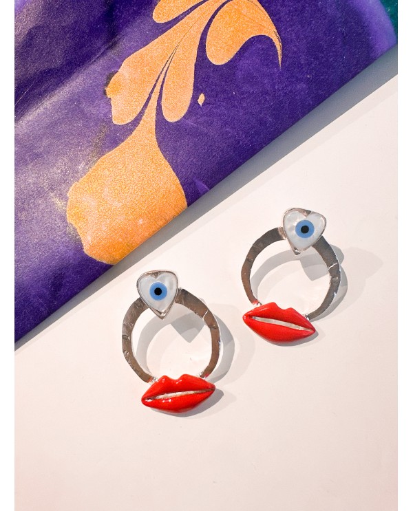 Lip to Heart Evil eye Earring