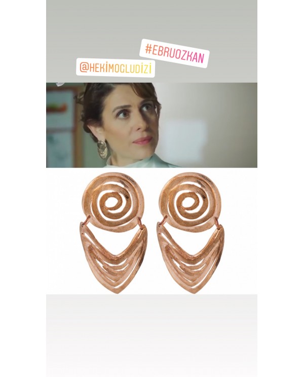 Air pendant circle earrings