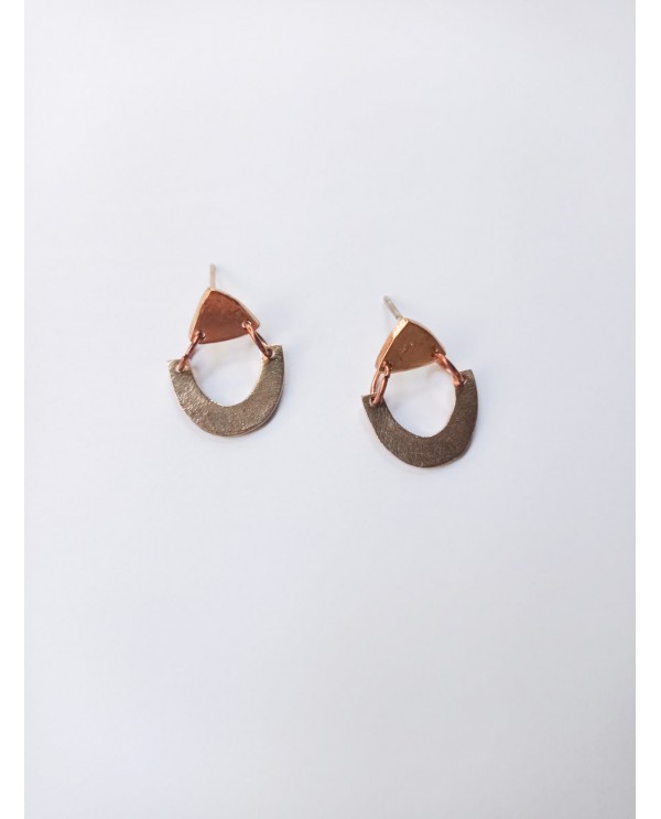 Tinny Phyrigia Triangle Earrings