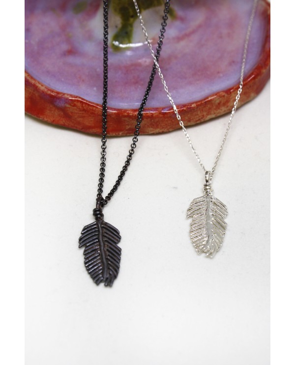 Feather Black Necklace